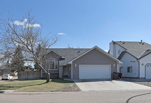 3 Prairie Meadows Rd W, Brooks, AB, T1R0C9 | Card Image