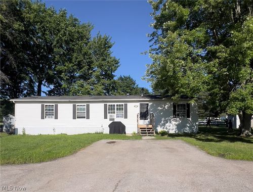 9-3585 Austin Rd, Geneva, OH, 44041-9787 | Card Image