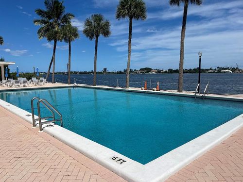 913-2600 N Flagler Dr, West Palm Beach, FL, 33407-5521 | Card Image