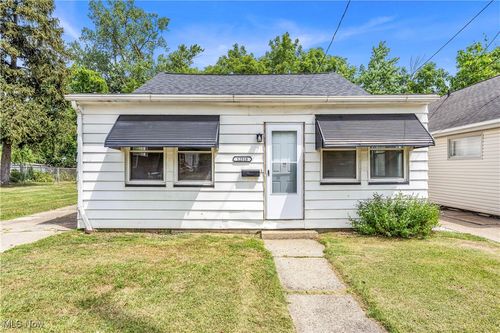 12518 Erwin Ave, Cleveland, OH, 44135-3555 | Card Image