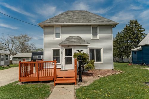 107 5th St Ne, Stewartville, MN, 55976-1230 | Card Image