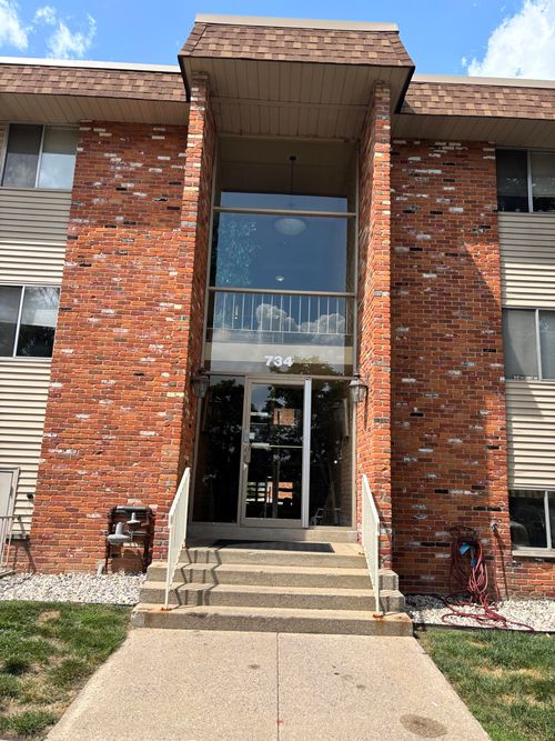 apt-206-734 W Kilgore Rd, Kalamazoo, MI, 49008-3630 | Card Image