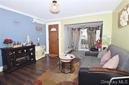 153 Foch Blvd, Jamaica, NY, 11434-1523 | Card Image