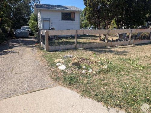 722 N 17th St, Billings, MT, 59101-0424 | Card Image