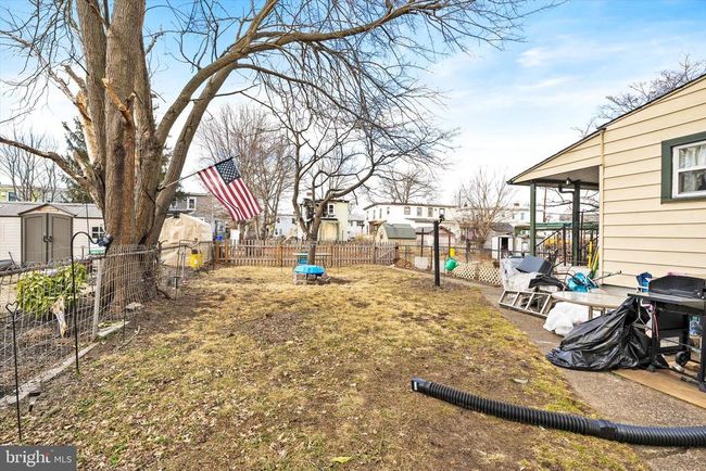 1011 W 4 Th St, Home with 3 bedrooms, 1 bathrooms and null parking in Florence NJ | Image 16
