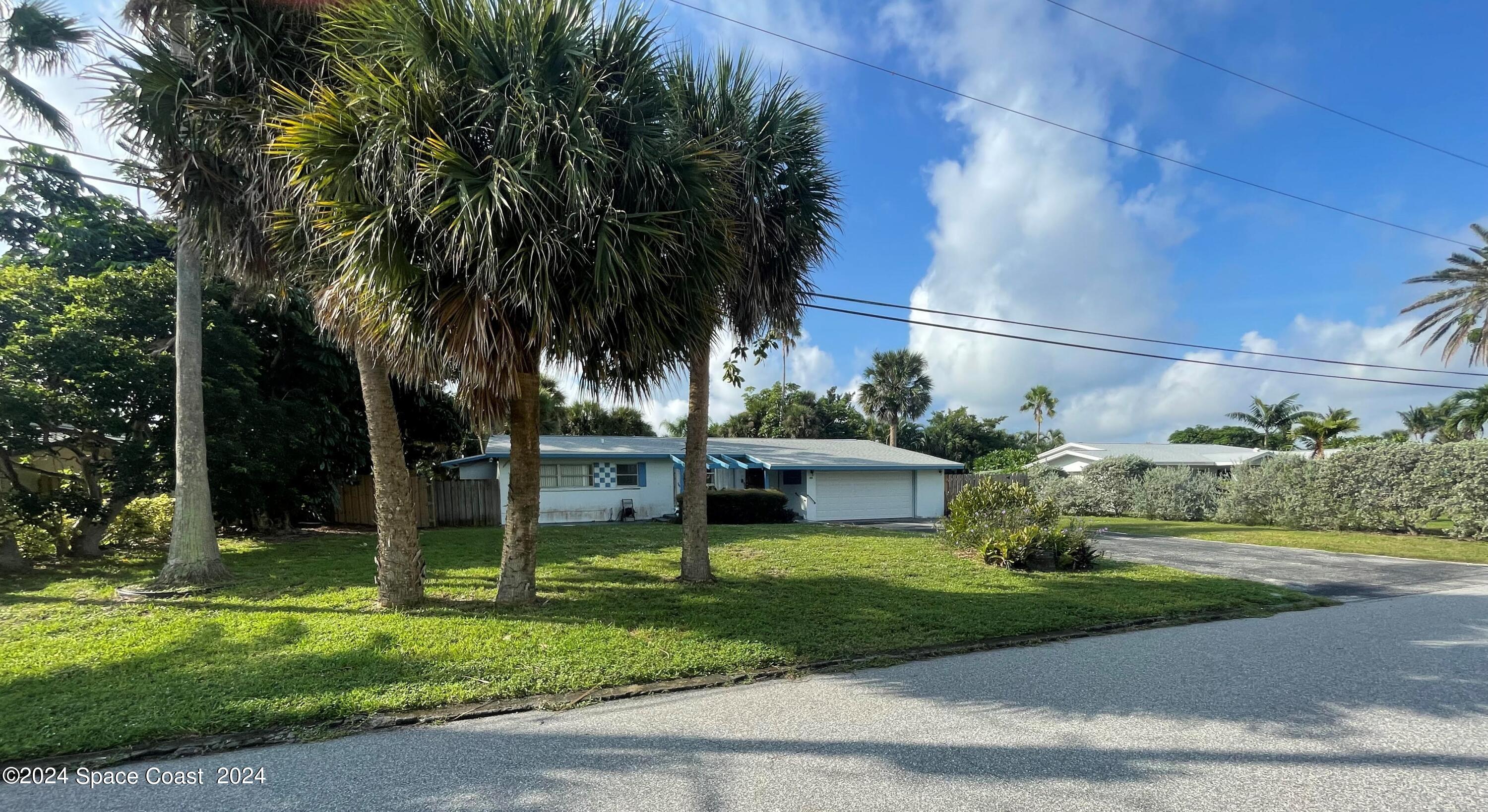 Surf Rd, Melbourne Beach, FL 32951