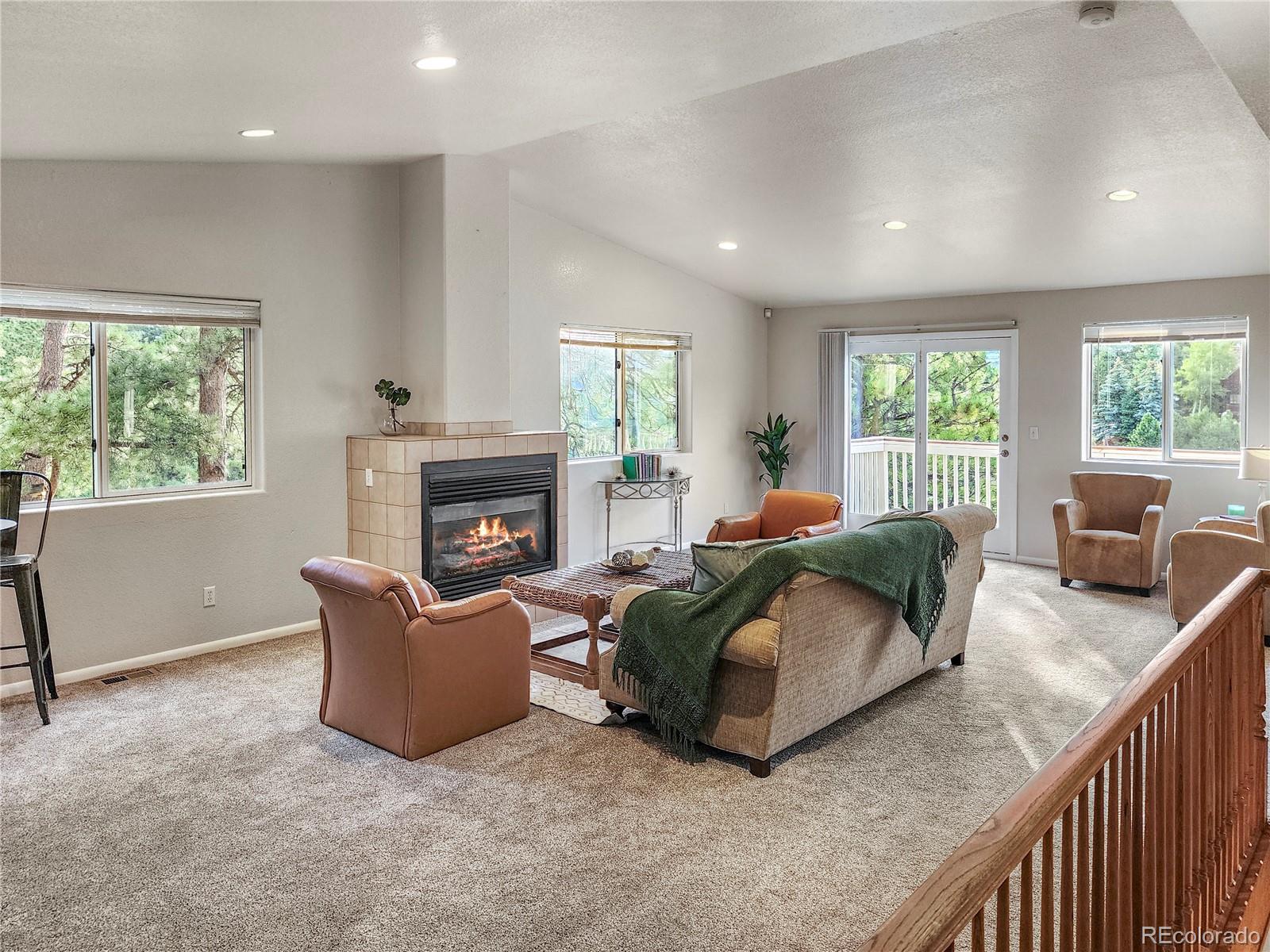 Hess Ave, Golden, CO 80401
