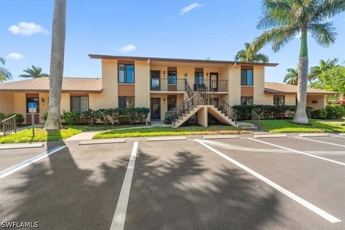 d2-811 W Elkcam Cir, MARCO ISLAND, FL, 34145-2238 | Card Image