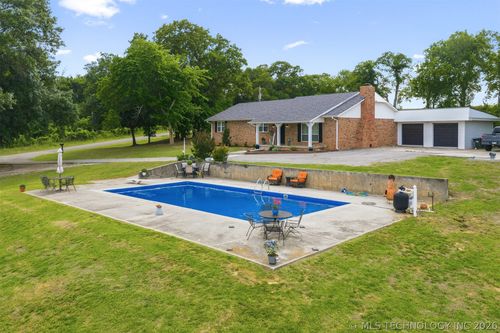 333 County Redbud, Sulphur, OK, 73086-9493 | Card Image