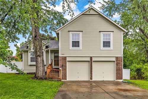 503 W Sunrise Dr, Belton, MO, 64012-2969 | Card Image