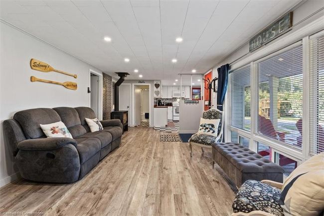 38 Macpherson Cres, House other with 3 bedrooms, 1 bathrooms and 7 parking in Kirkfield ON | Image 7