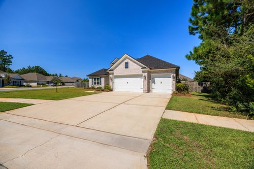 77 Perimeter Pl, Freeport, FL, 32439-3909 | Card Image