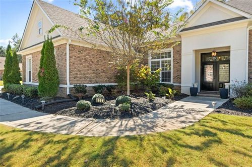 2333 Barrington Trace Cir Sw, Atlanta, GA, 30331-9107 | Card Image