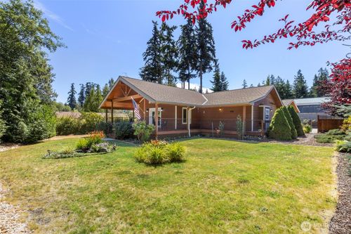 82 S Victory Ave, Port Townsend, WA, 98368-2589 | Card Image