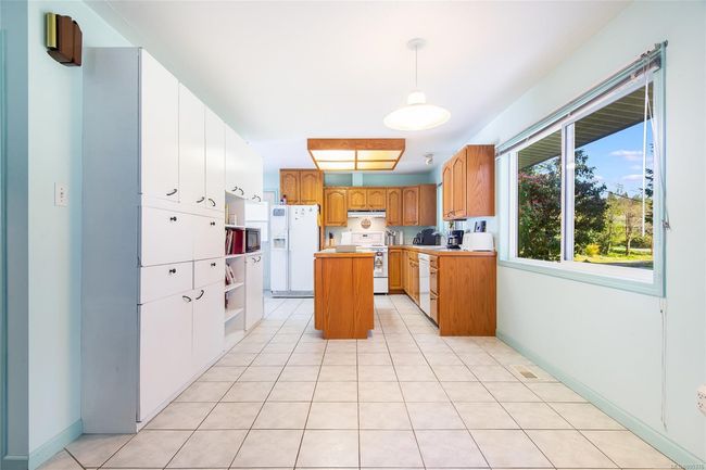 960 Evergreen Rd, House other with 2 bedrooms, 2 bathrooms and 4 parking in Campbell River BC | Image 9