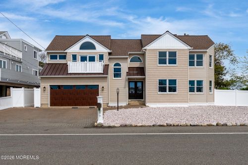 450 E Bay Ave, Barnegat, NJ, 08005-2473 | Card Image
