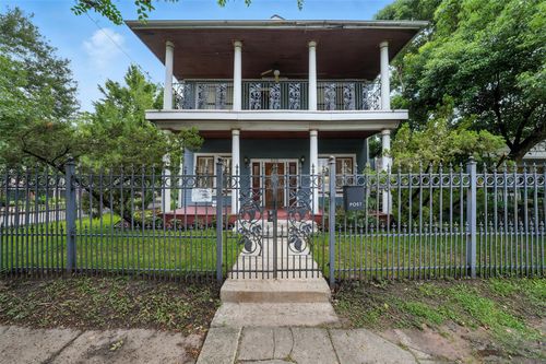 525 Teetshorn St, Houston, TX, 77009-7533 | Card Image