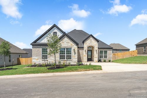 305 Lawrence Dr, Castroville, TX, 78009-2289 | Card Image