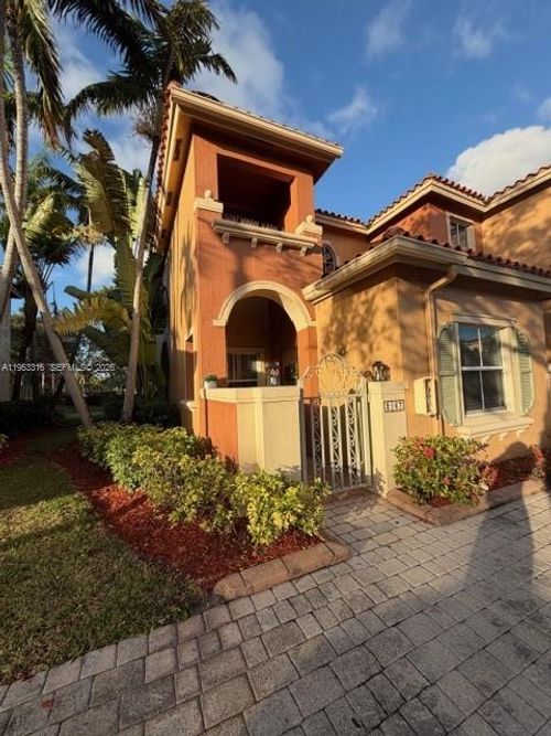 2001-2167 Anchor Ct, Fort Lauderdale, FL, 33312-5207 | Card Image