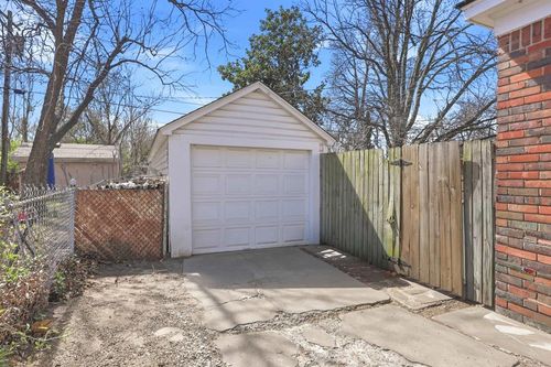 3012 Nw 11th St, Oklahoma City, OK, 73107-5304 | Card Image