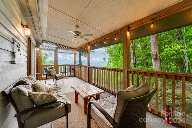 639 Deer Ridge Rd, House other with 2 bedrooms, 3 bathrooms and null parking in Bryson City NC | Image 32