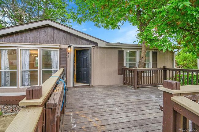 4211 E 100 Th Ave, Home with 3 bedrooms, 2 bathrooms and 2 parking in Thornton CO | Image 5