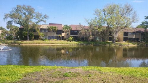 102-875 S Village Dr N, ST PETERSBURG, FL, 33716-3030 | Card Image