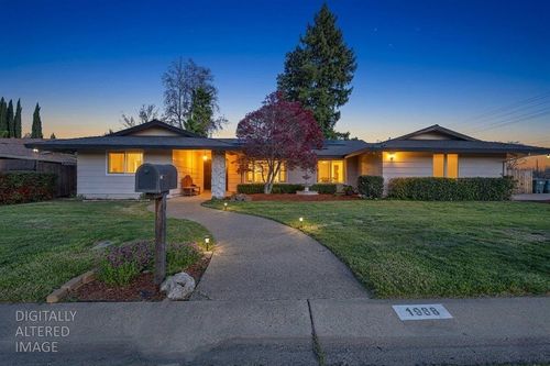 1988 Jeffrey Dr, Yuba City, CA, 95991-6912 | Card Image