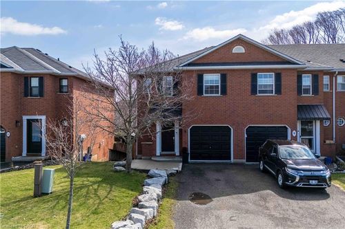 8 Swayze Crt, Smithville, ON, L0R2A0 | Card Image