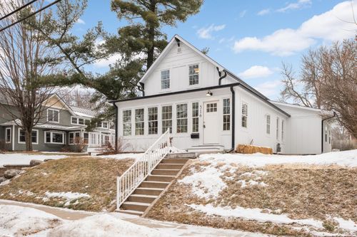 516 Laurel St W, Stillwater, MN, 55082-4720 | Card Image