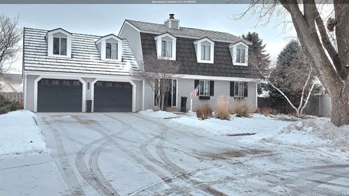 300 Regency Ct, South Sioux City, NE, 68776-3600 | Card Image