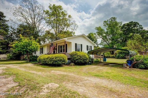 219 Green Hill St, Pollocksville, NC, 28573-9800 | Card Image