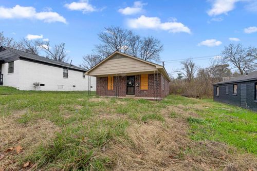 1656 Barton St, Memphis, TN, 38106-5216 | Card Image