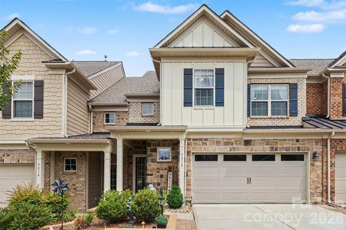 5012 Forest Hills Pl, Fort Mill, SC, 29707-3400 | Card Image