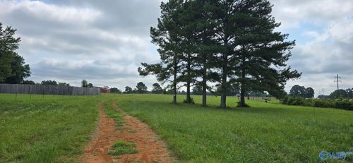 19444 Easter Ferry Rd, Athens, AL, 35614-5851 | Card Image