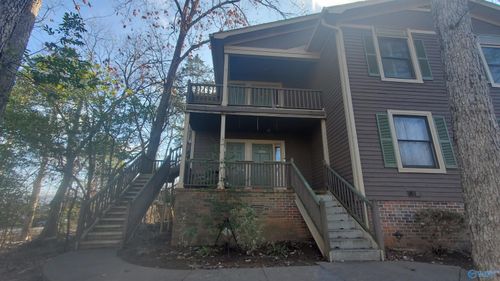 2090 Greenwood Pl Sw, Huntsville, AL, 35802-4461 | Card Image