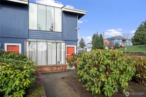 6-3401 Oakes Ave, Everett, WA, 98201-5046 | Card Image