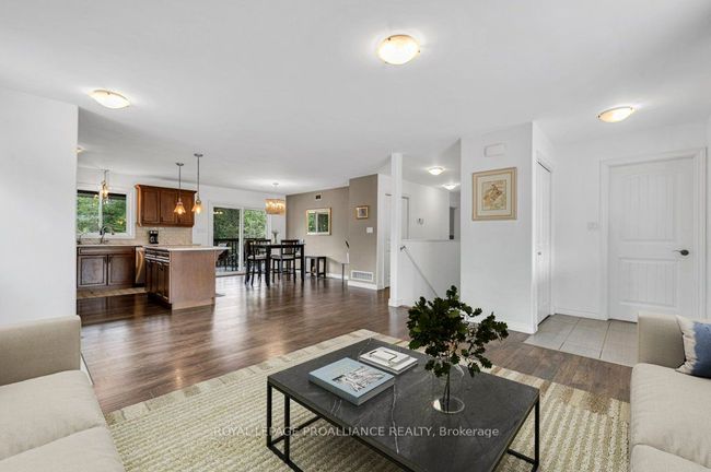 1554 Shannon Rd, House other with 3 bedrooms, 3 bathrooms and 6 parking in Plainfield ON | Image 15