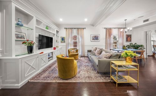 unit-301-616 E 4th St, Boston, MA, 02127-3332 | Card Image