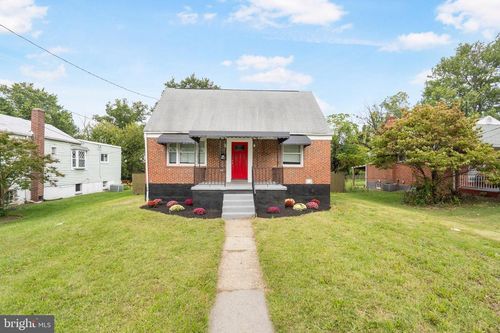 4108 Fords Ln, BALTIMORE, MD, 21215-2223 | Card Image