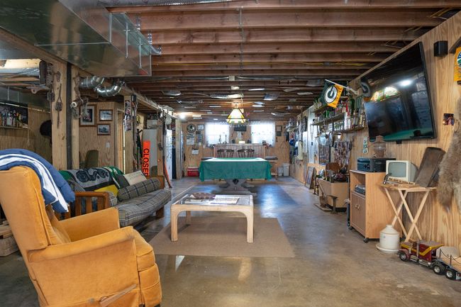 4288 W Skating Rink Rd, House other with 6 bedrooms, 2 bathrooms and null parking in Milroy IN | Image 44