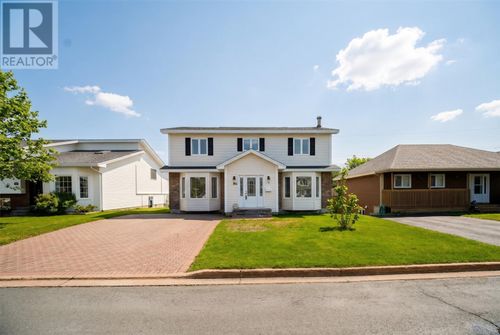 17 Abbey Lane, Mount Pearl, NL, A1N4N5 | Card Image