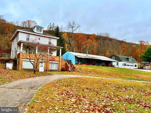 992 Fountain St, ASHLAND, PA, 17921-9011 | Card Image
