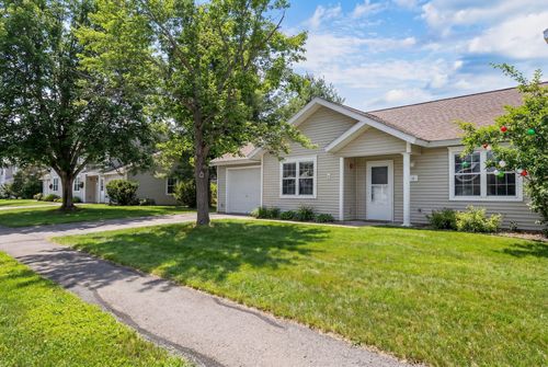 14-14 Hornet Street, Brunswick, ME, 04011 | Card Image