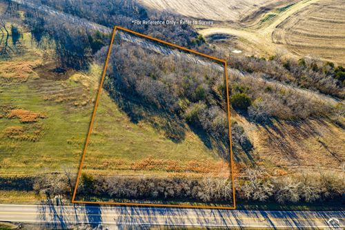 900 Se Stanley Rd, Tecumseh, KS, 66542 | Card Image