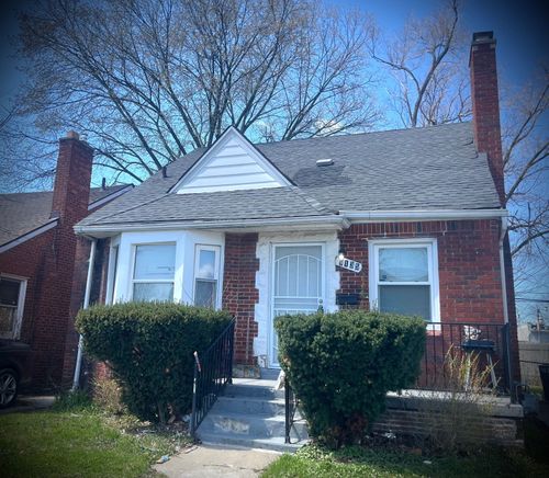 9135 Prest St, Detroit, MI, 48228-2207 | Card Image