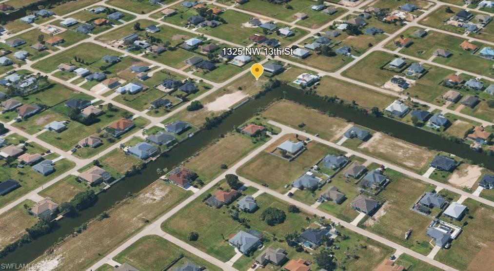 Land in CAPE CORAL 4