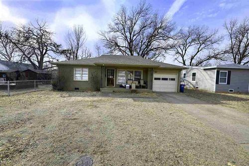 812 S Mcdonald St, Stillwater, OK, 74074-4215 | Card Image