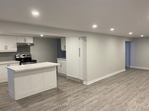 lower-871 Liverpool Rd, Pickering, ON, L1W1S3 | Card Image