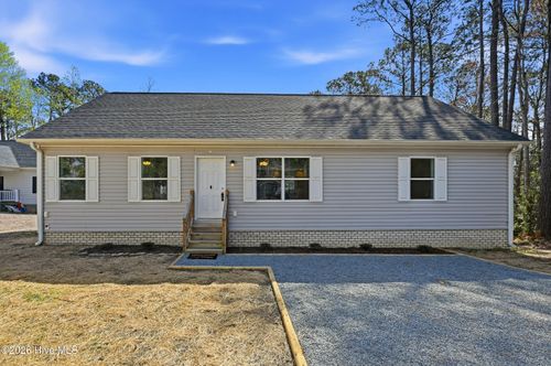858 Wildwood Cir, Hampstead, NC, 28443-2769 | Card Image